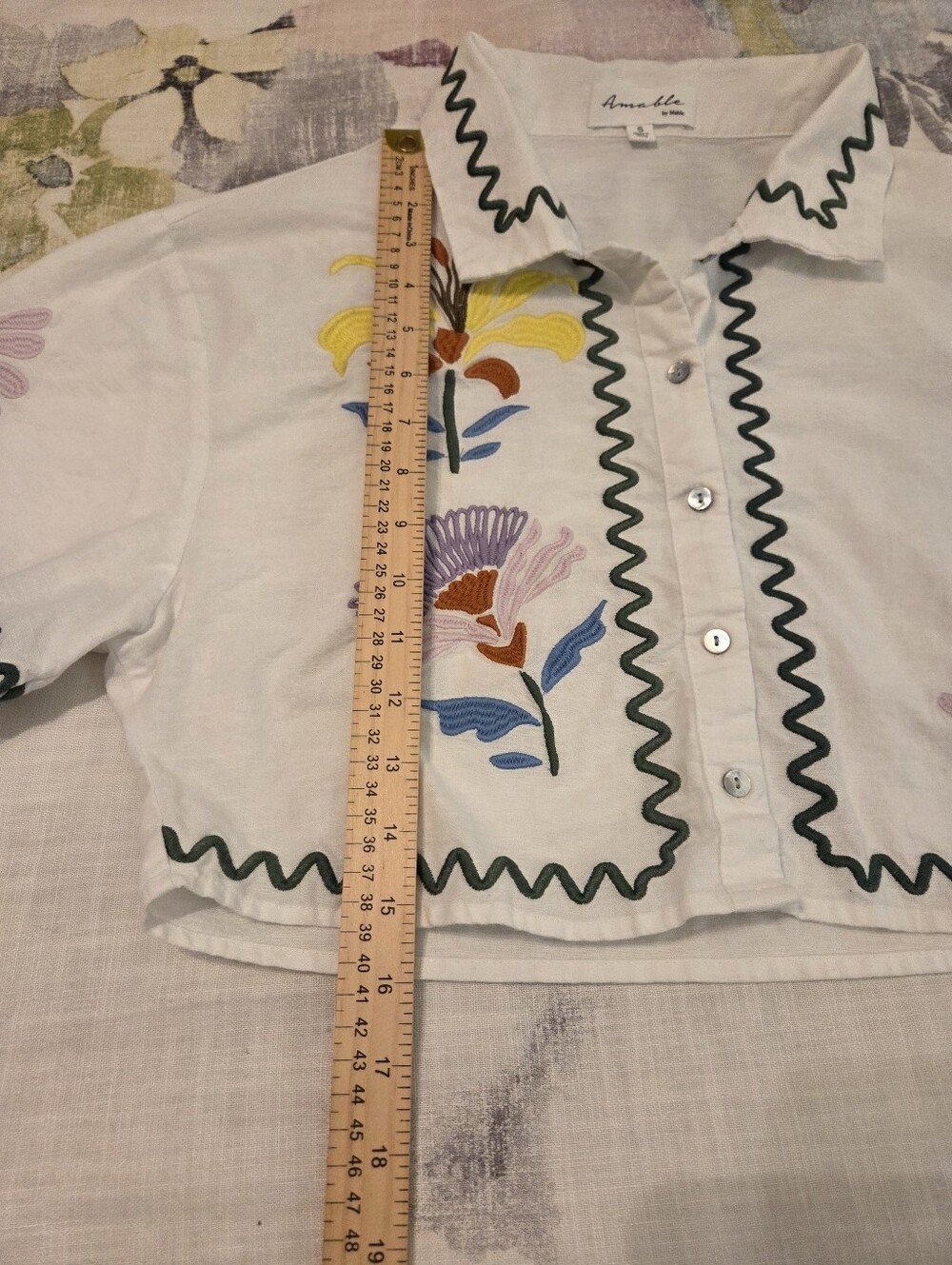 AMABLE By Mable White Linen Blend Multi Floral Embroidered Rickrack Crop Top S - Picture 8 of 12